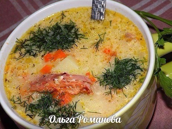 Подборка первых блюд.1. Ароматный супчик с копчёной курицей и плавленным сыркомИнгредиенты:копчёный ...