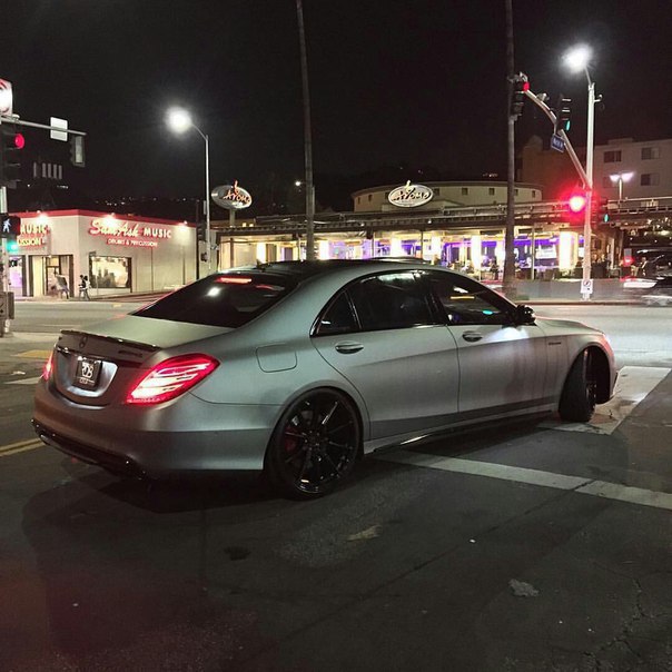 Mercedes-Benz S63 AMG W222