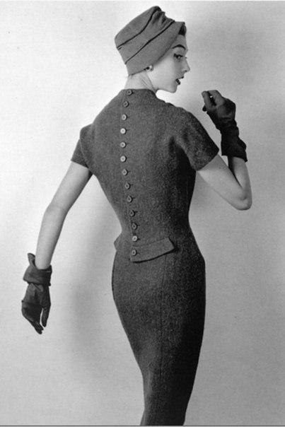  Nina Ricci, 1950-. - 7