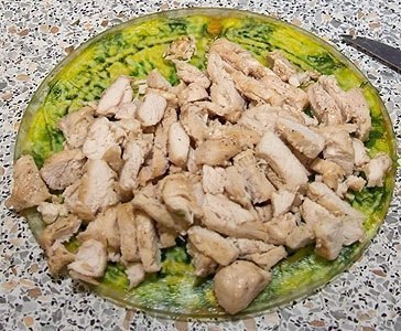 Шаверма. Ингредиенты: Куриная грудка (или другое мясо) - 1 шт. Капуста - 1/2 вилка Огурцы - 2 шт. ... - 3