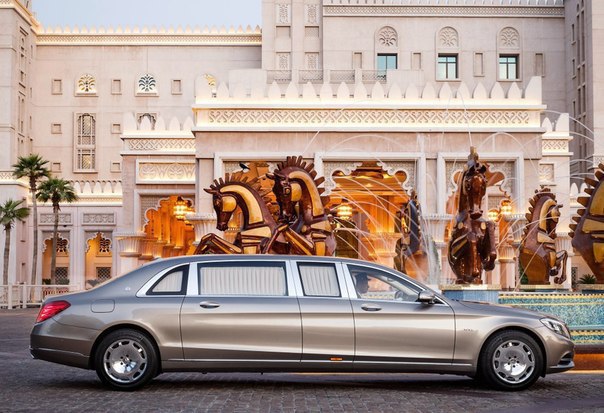 Mercedes- Maybach Pullman - 2