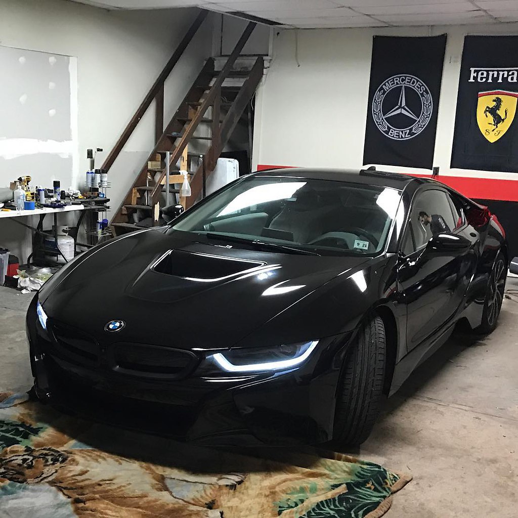  BMW i8