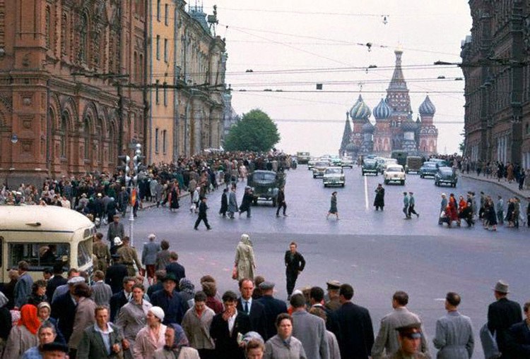 . 1961   .