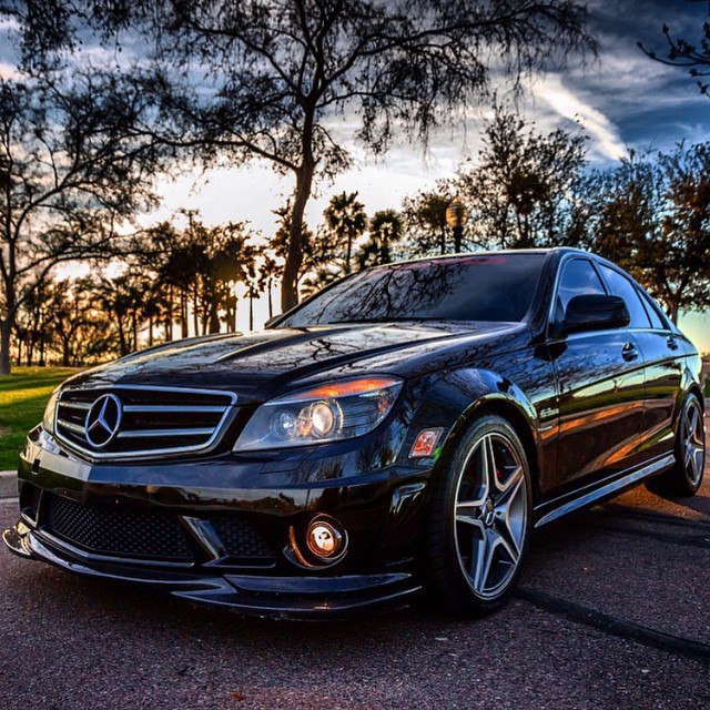 Mercedes-Benz - 18  2016  10:54
