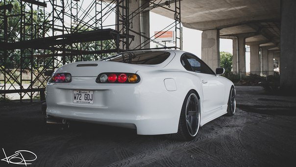 Toyota Supra - 2