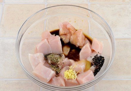 Куриные шашлычки с кабачками. Куриные шашлычки с кабачками имеют шикарный аромат, нежную сочную ... - 3