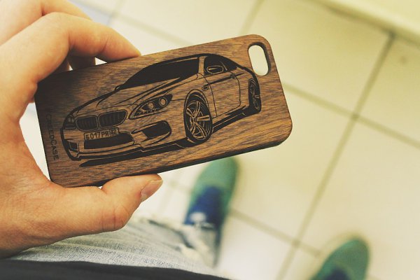 Чехол из дерева для iPhone с лазерной гравировкой авто твоего любимого. Любой мужчина будет в ... - 5