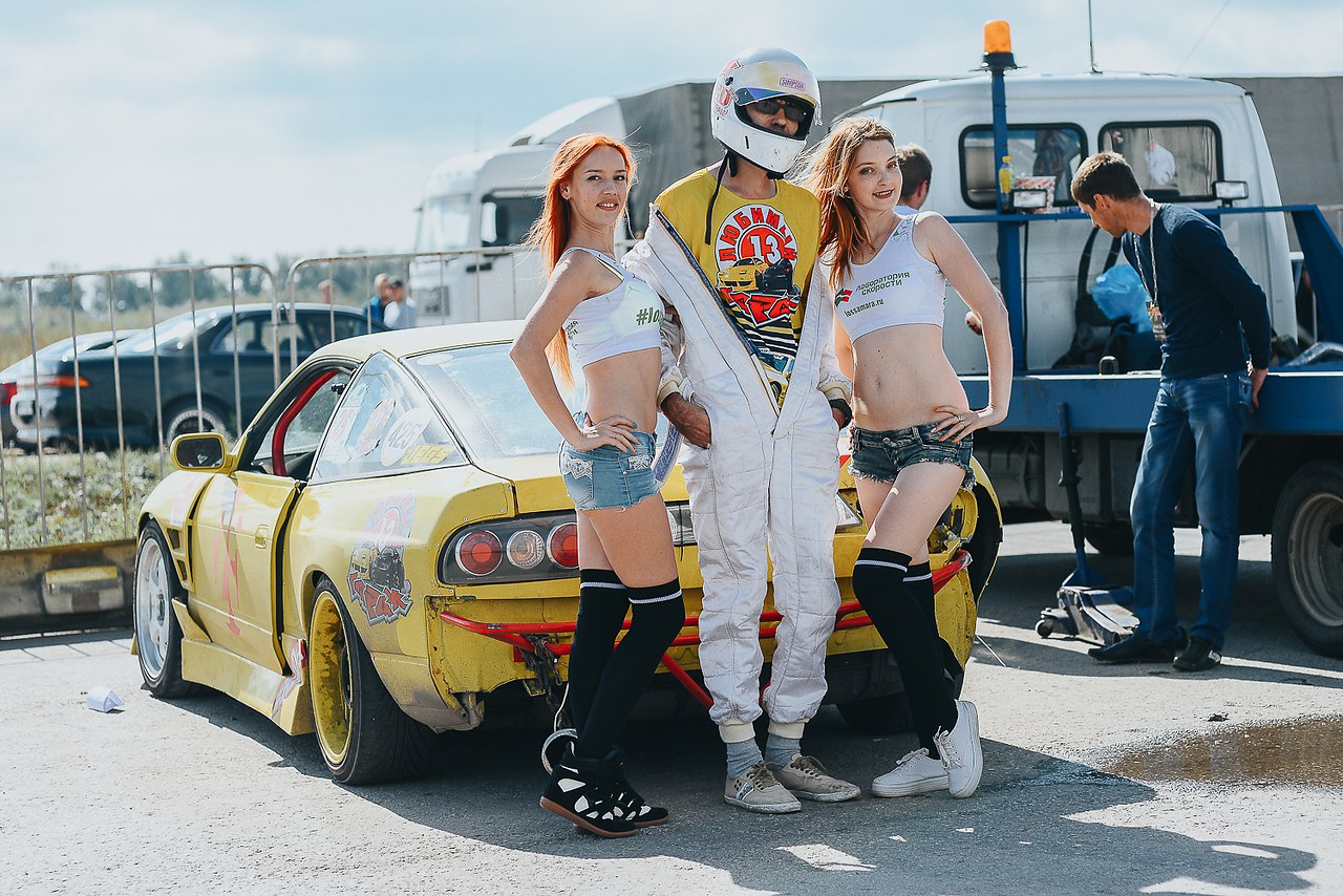 ������