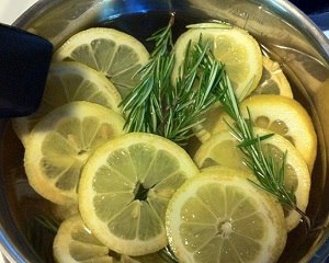 ИСЦЕЛЯЮЩИЙ ХВОЙНО-ЛИМОННЫЙ НАСТОЙ Укрепить организм и иммунную систему, нормализовать обменные ...