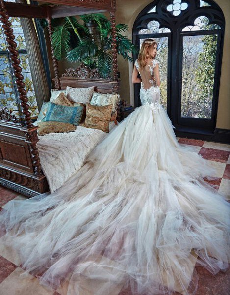   2017   Galia Lahav