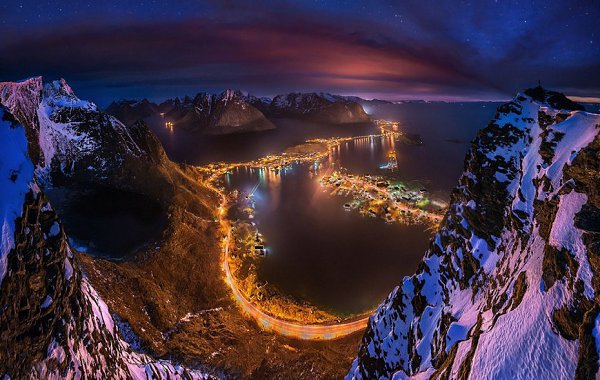Фотограф Макс Райв - путешественник, скалолаз, ну или просто экстремал.И тут сразу вспоминаются ... - 5