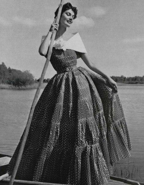    Nina Ricci, 1950-. - 2