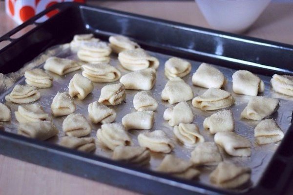 Полезные печенюшки для вашей заюшки! Готовьте с любовью! ТВОРОЖНОЕ ПЕЧЕНЬЕ К ЧАЮ Ингредиенты: - ... - 8