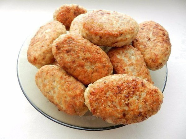 Гречаники. Ингредиенты: - 500 гр мяса (я использовала филе индейки) - 150 гр гречневой крупы - 2 ... - 5