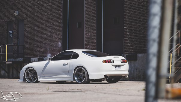 Toyota Supra - 8