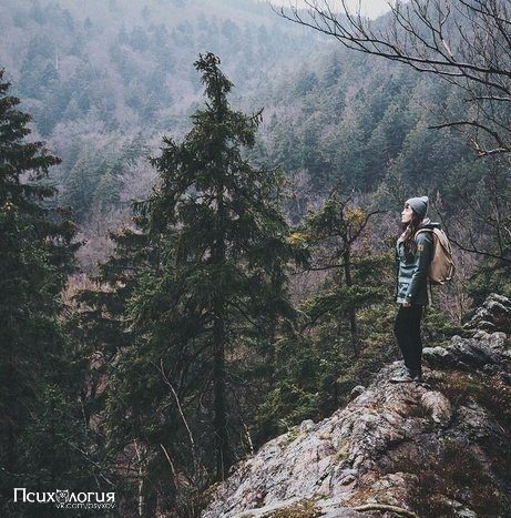 А тебе так не кажется? Порой мне кажется, что я родился совсем не в то время. Нынешнее поколение ...