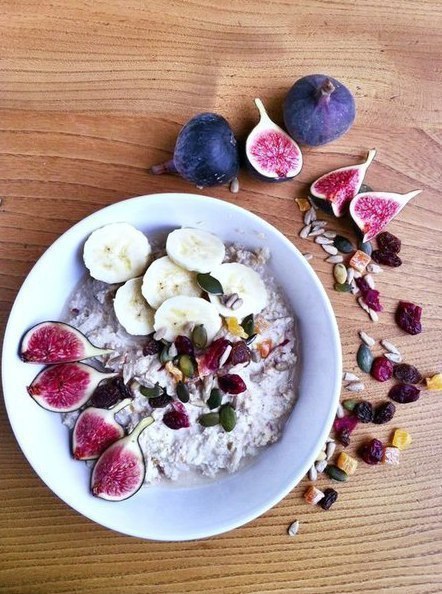 Советы повара о кашах.1. Гречка. Гречку можно с вечера залить водой — она разбухнет, а утром нужно ... - 2