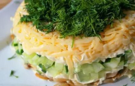 Слоёный салат с селедкой, свежим огурцом и сыром. Ингредиенты сельдь с/с 1-2 шт. сыр 150 гр. ... - 6