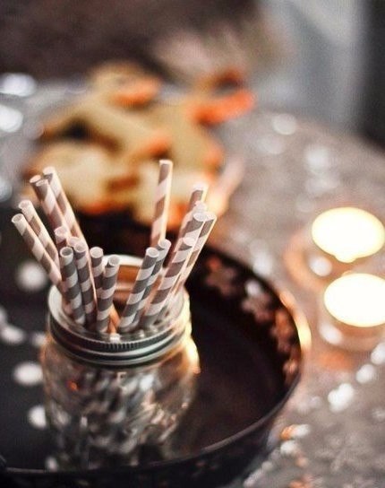 С каждой минутой Новый год к нам все ближе. Уже скоро мы сможем загадать самое заветное желание и ...