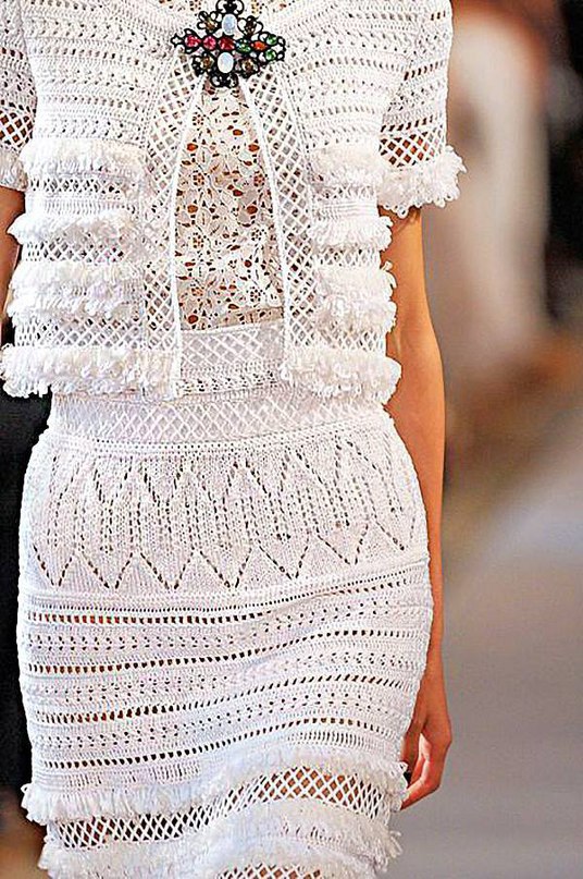 White Lace. - 2