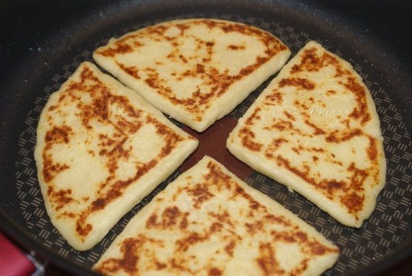Картофельные сконы. Вкусные картофельные лепёшки к чаю или кофе, для любителей сытного завтрака. Вам ... - 9