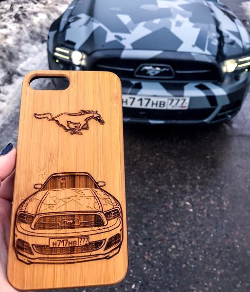 Чехол из дерева для iPhone с лазерной гравировкой авто твоего любимого. Любой мужчина будет в ... - 4