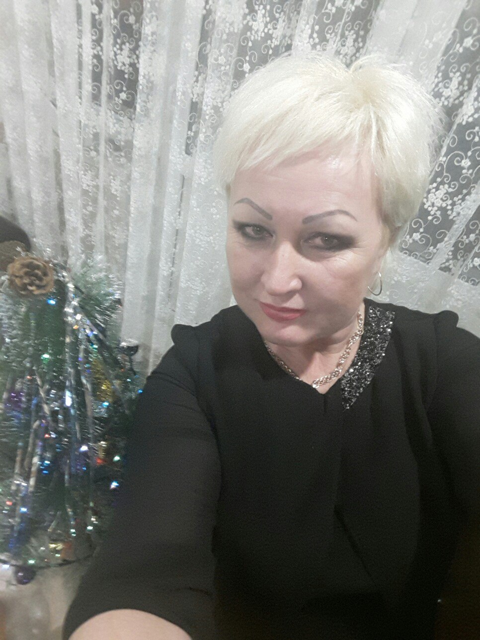  - 1  2017  21:35 - 4