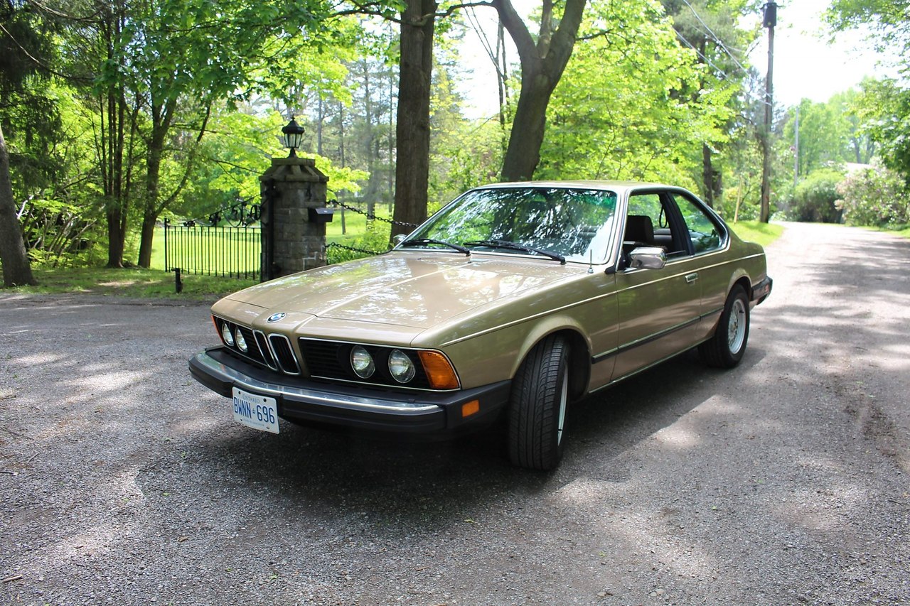 Bmw e24. BMW e24 изумруд. БМВ 633 1982.