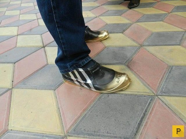  Adidas