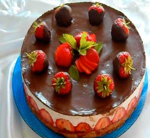 Йогуртовый торт с клубникой -пошаговый рецепт с фото. vk.com/tort_recepty Как приготовить торт из ...