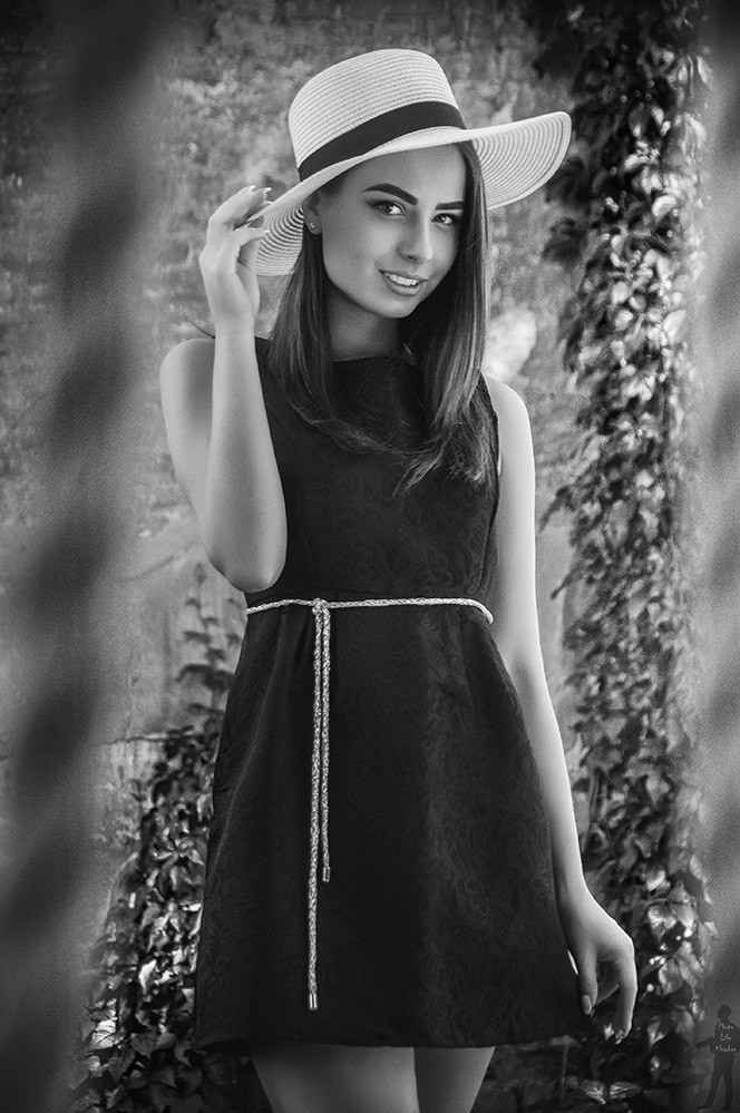 Ph : [id74452535| ]