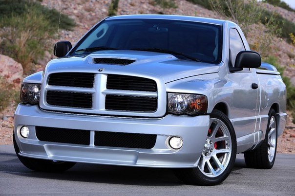 Dodge ram SRT-10