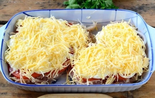 Куриная грудка в шубке под сыром.Сохрани, чтобы приготовить Ингредиенты:Куриная грудка — 1 ... - 6