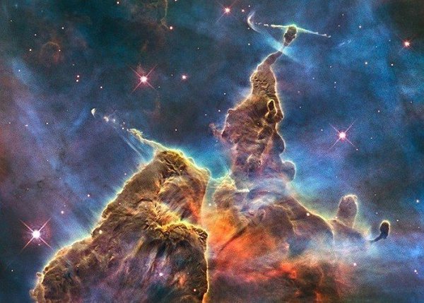 10 потрясающих фотографий НАСА, сделанных в глубинах космоса - 2