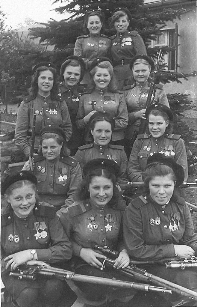 - 3-  , 1-  . . 04.05.1945 .