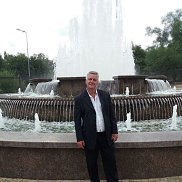 igor, 63 , 