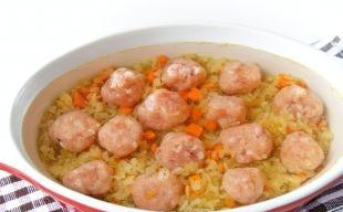 Фрикадельки с рисом. Фрикадельки с рисом – простое, вкусное и сытное блюдо. Готовить можно и в ... - 6