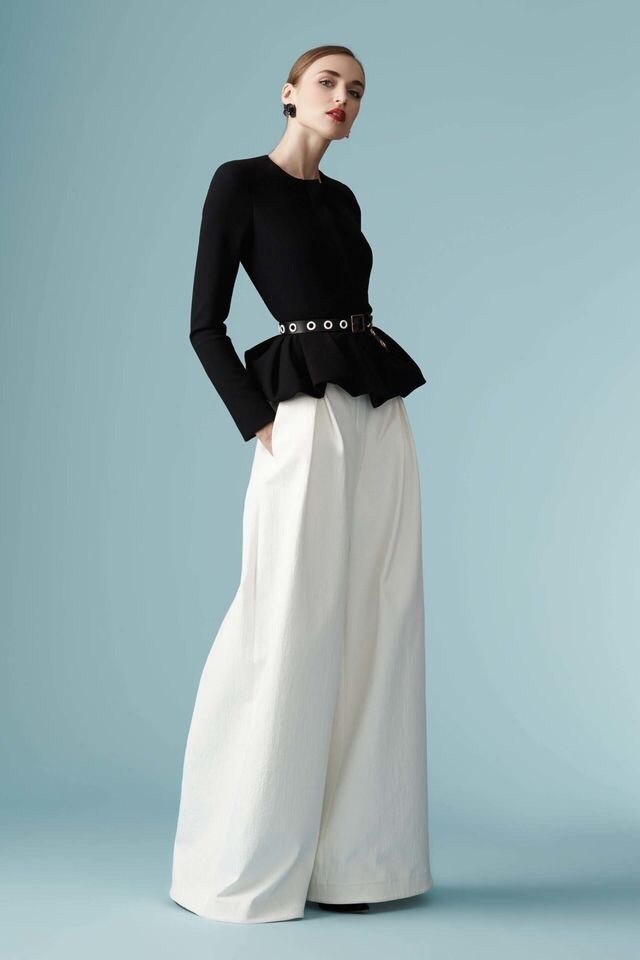 Carolina Herrera Resort SS 2017 Fashion Show - 8