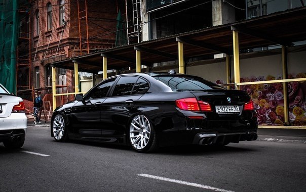BMW M5 F10