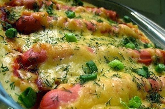 ТОП- 7 БЛЮД С СОСИСКАМИ.1. Запеканка из картофеля с сосисками:ИНГРЕДИЕНТЫ: 5 картофелин 4 сосиски 2 ... - 3