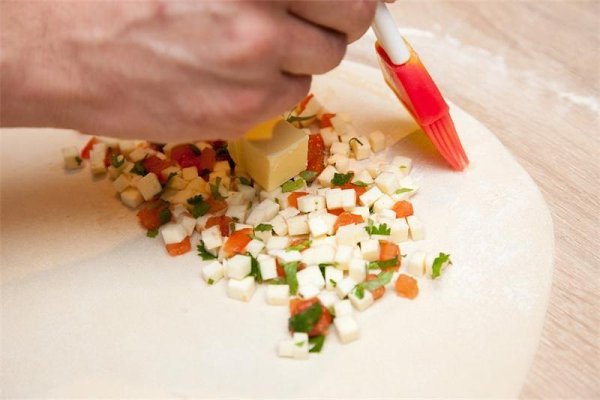 Чебурек с брынзой.Вкусный чебурек — не обязательно с мясной начинкой! Не верите? Проверьте сами! ... - 5