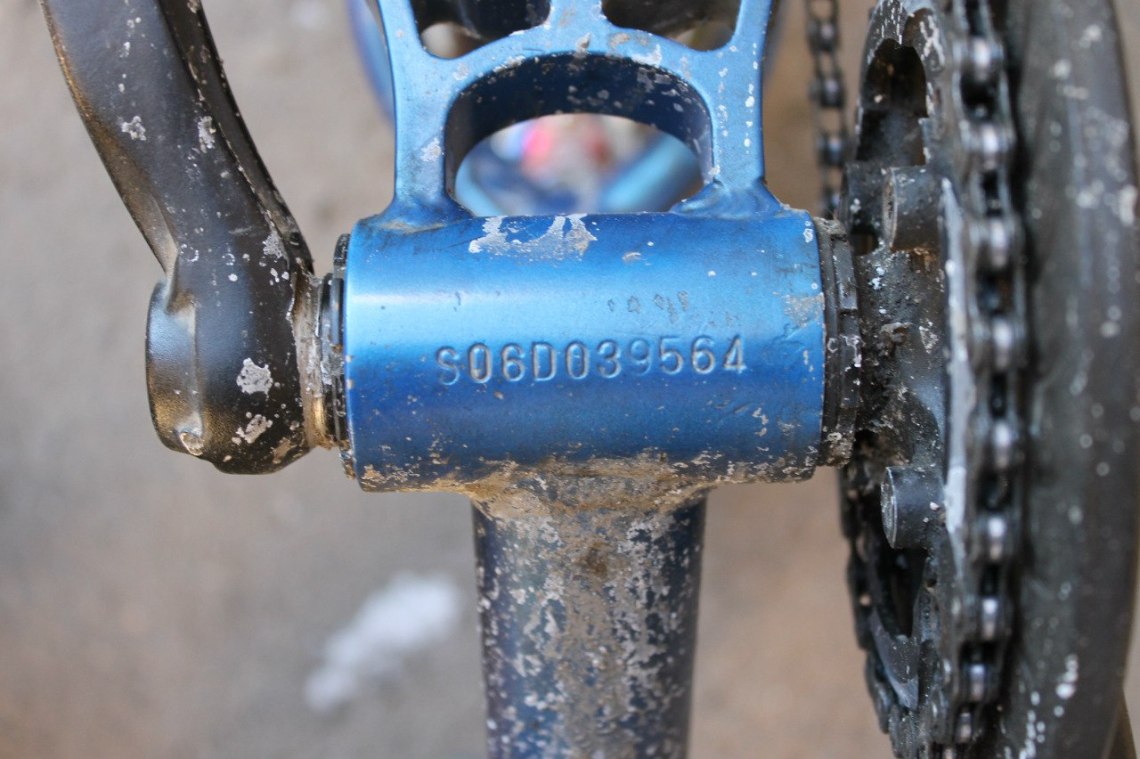 Серийный номер рамы велосипеда стелс. Номер рамы велосипеда стелс. Номер велосипеда стелс. Серийный номер велосипеда форвард.