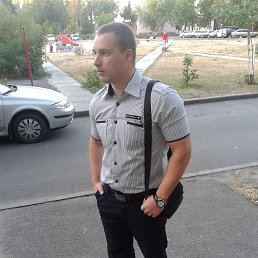 Andrej, , 34 