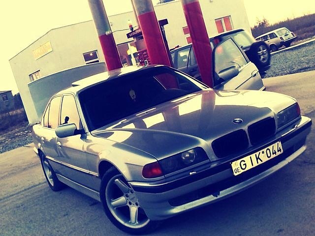  | BMW - 12  2017  23:41