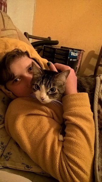 #Безкота_добро.Машунечка. Больше 10-ти лет назад подобрала маленький писклявый комочек на ... - 2
