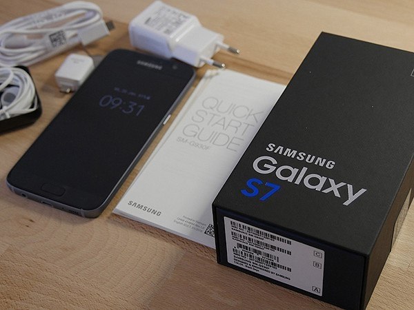  ,    .  Samsung Galaxy S7    ...