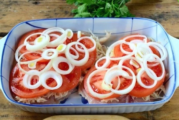 Куриная грудка в шубке под сыром.Сохрани, чтобы приготовить Ингредиенты:Куриная грудка — 1 ... - 5