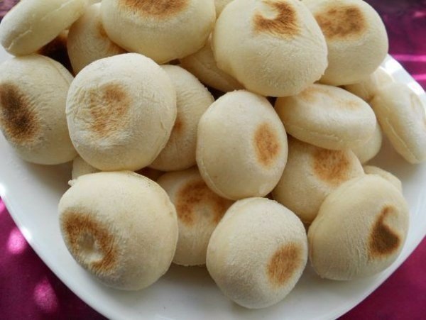 Мини-булочки на сухой сковороде: воздушные внутри, превосходная основа для бутербродов! Ингредиенты: ...