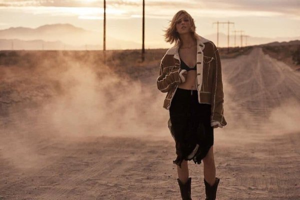 WSJ Magazine August 2017 Anja Rubik by Lachlan Bailey - 2