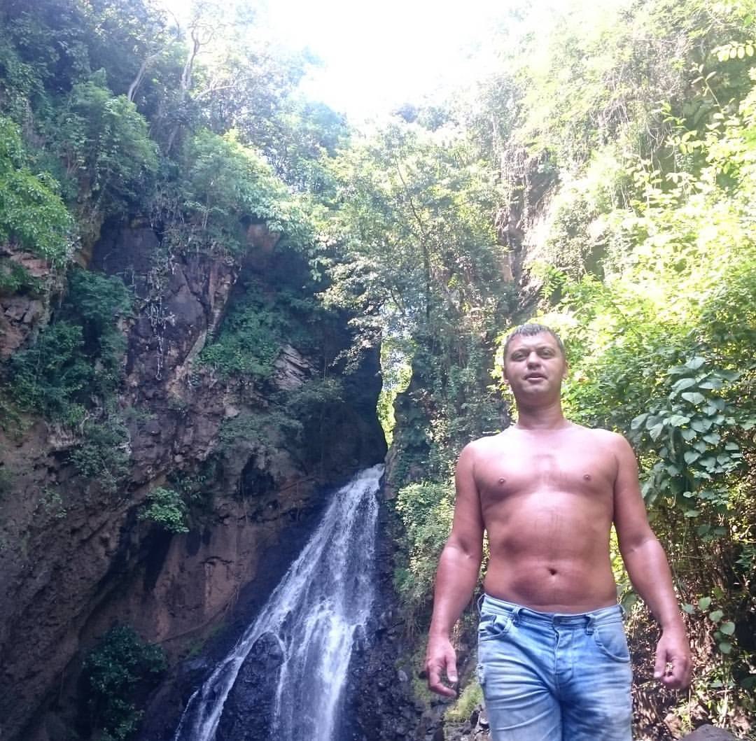     #indonesia #bali #island #mototrip #singsing #waterfall #adventures @ ...